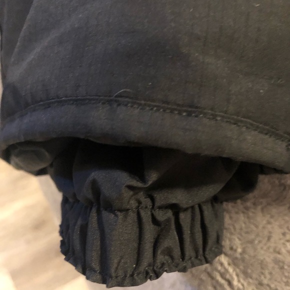 winter jacket and snow pants, brand new condition - Picture 6 of 7